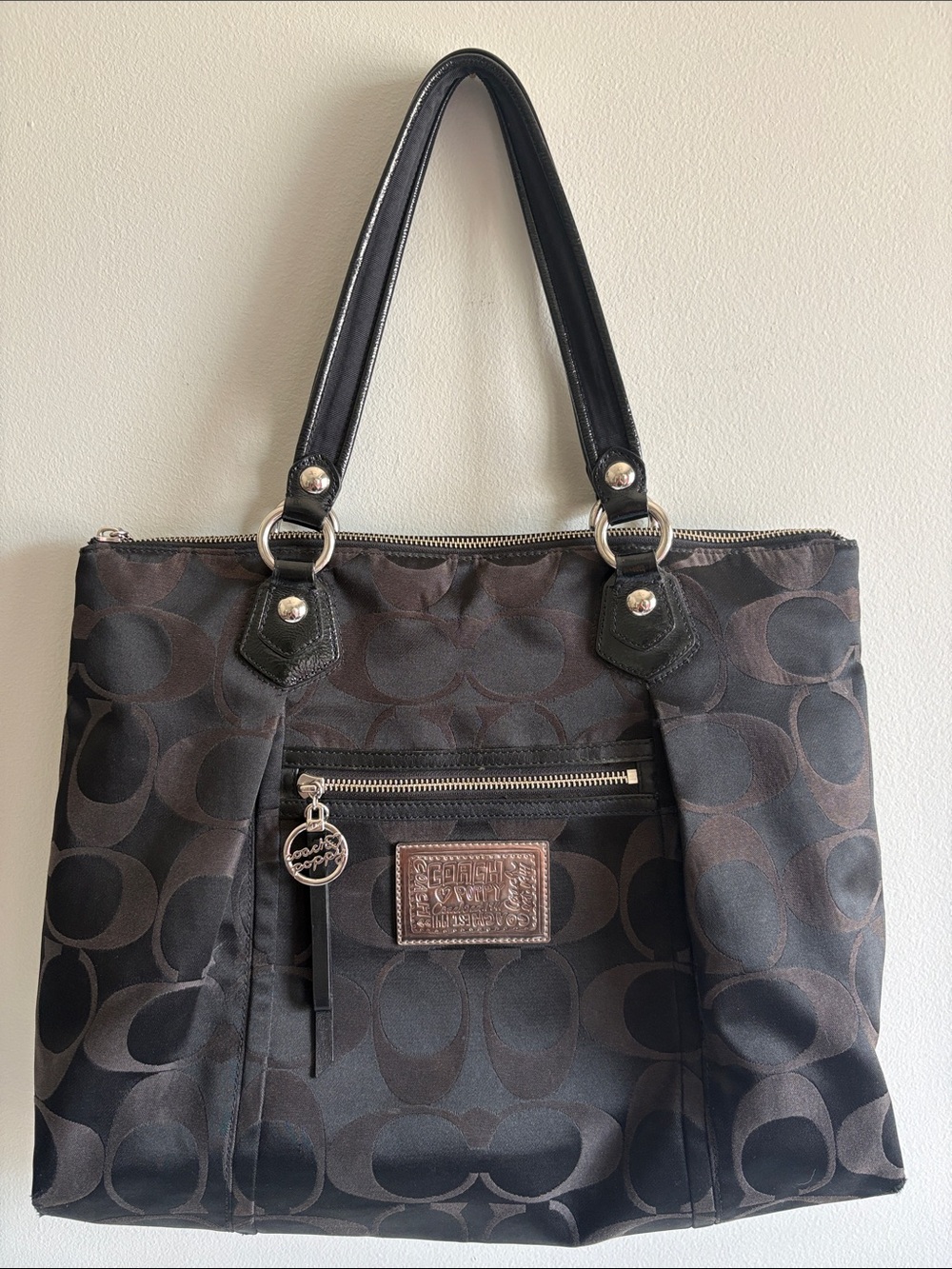 Coach Poppy Black Monogram Jacquard Tote Patent Leather Y2K Shoulder Bag